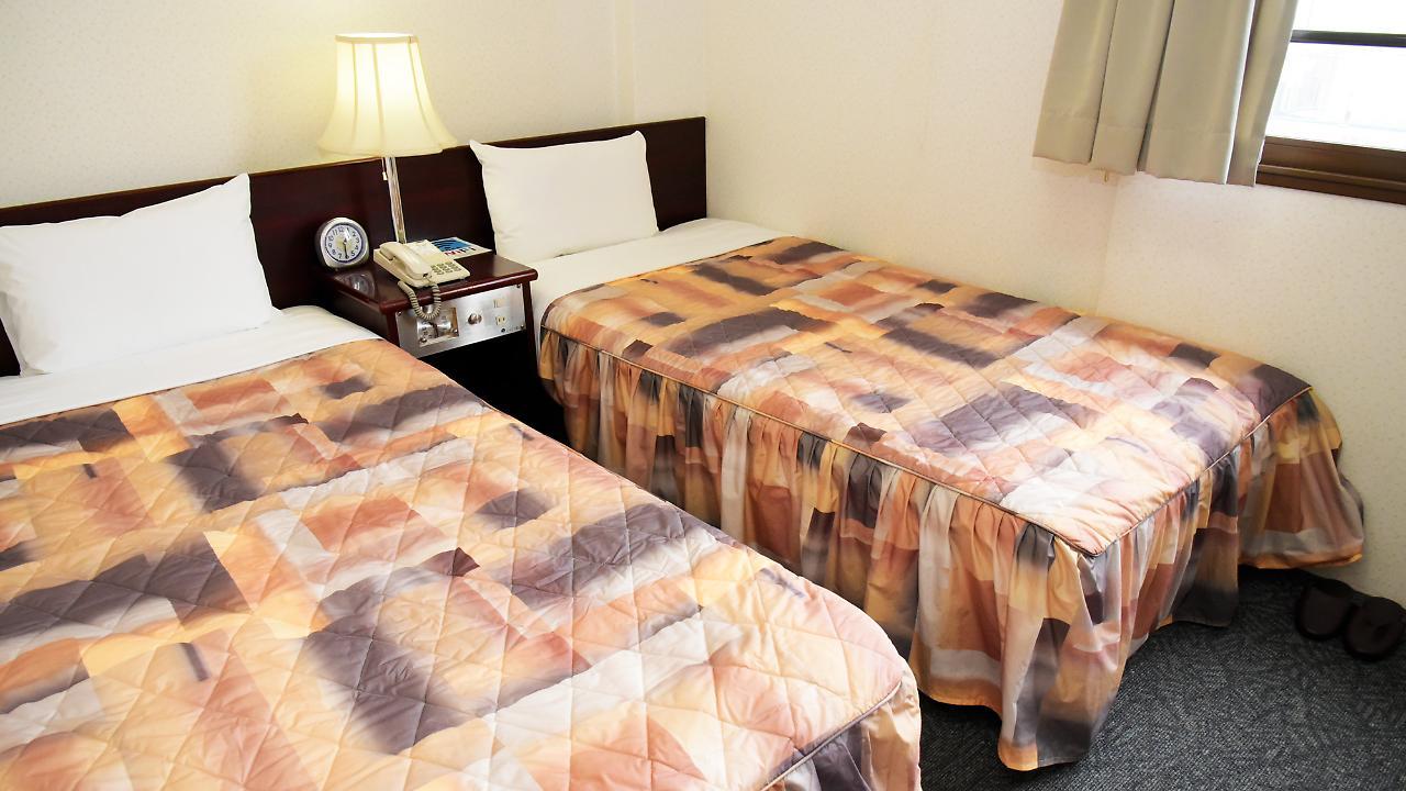 Business Hotel Shuttle Kumamoto Extérieur photo